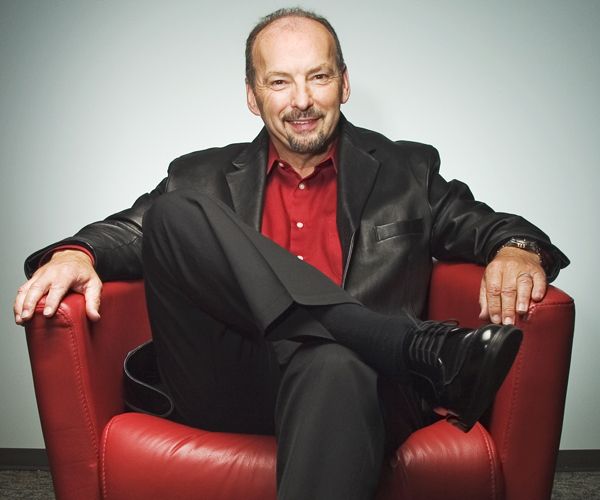 Peter Moore lämnar spelbranschen