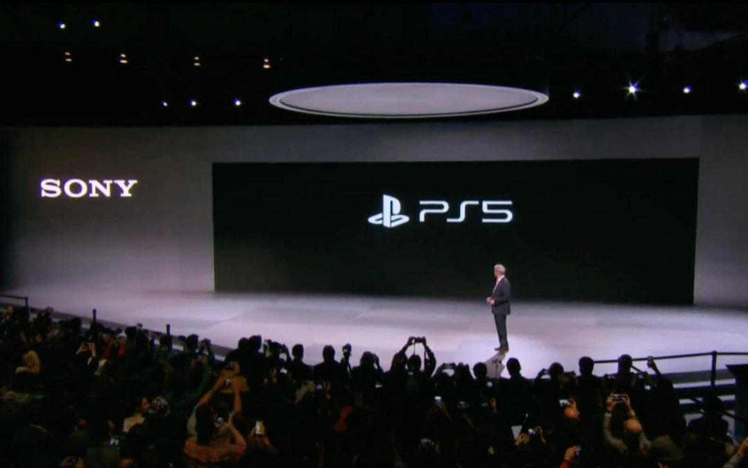 Sony visar PS5-logga och finfina PS4-siffror